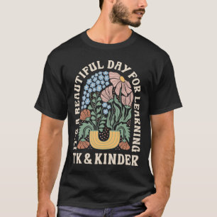 Camiseta É Um Belo Dia Para O Professor De Kinder Aprender