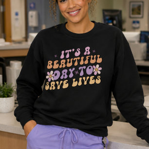 Camiseta É um belo dia para salvar vidas de enfermeira retr
