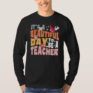 Camiseta É um belo dia para ser uma escola de alvenaria de