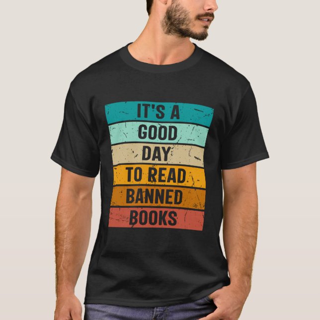 Camiseta É Um Bom Dia Ler Livros Banidos Livros Banidos (Frente)