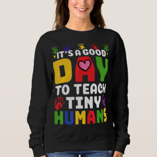 Camiseta É Um Bom Dia Para Ensinar Um Pequeno Prestador De 