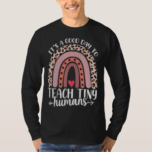 Camiseta É Um Bom Dia Para Ensinar Um Pequeno Prestador De