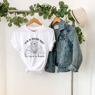 Camiseta É um bom dia para ler um livro em leitura