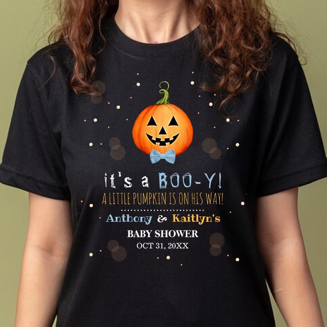 Camiseta É um Boo-y! Chá de fraldas de Halloween de Pequeno (Criador carregado)