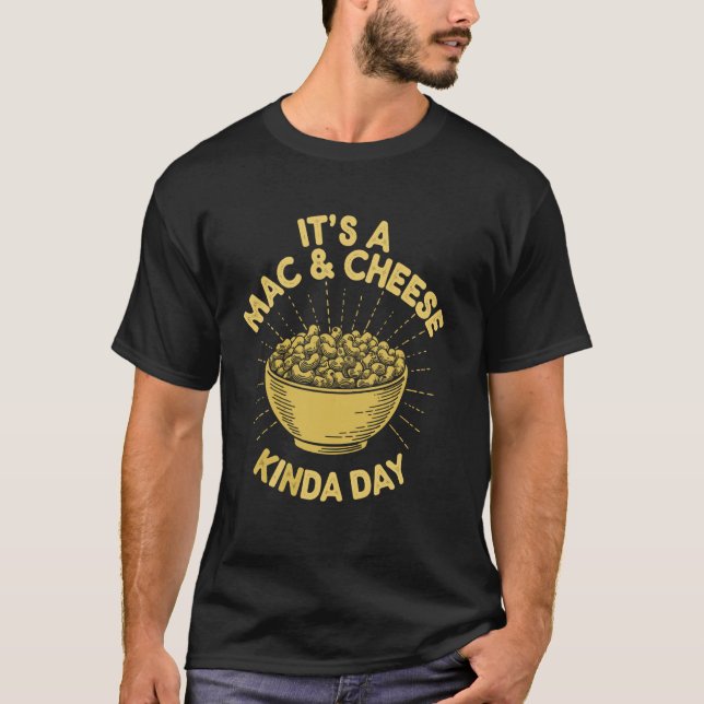 Camiseta É Um Dia De Macarrão Com Queijo (Frente)