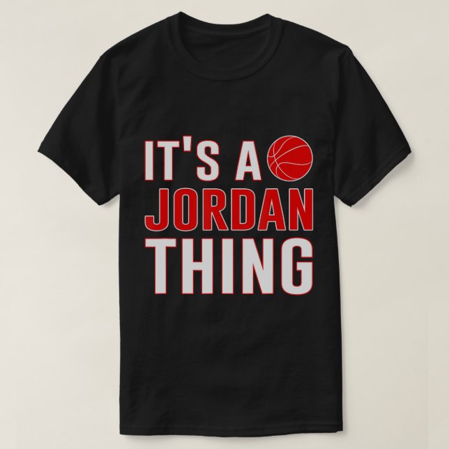 Camiseta É um Jordan Thing Men Mulheres Jogando Basquete Gi (Frente do Design)
