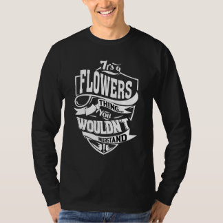 Camiseta É uma coisa de flores