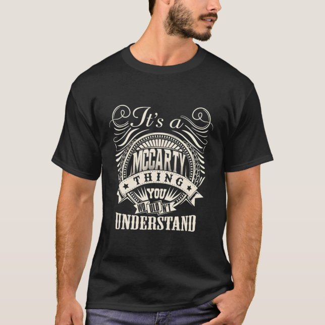 Camiseta É Uma Coisa Mccy Que Você Não Entenderia. (Frente)