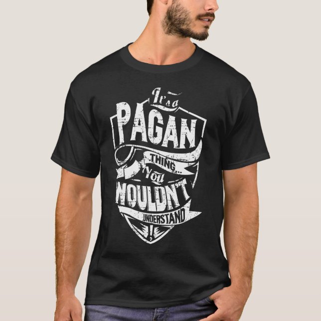 Camiseta É uma coisa PAGAN (Frente)