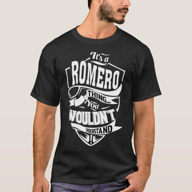 Camiseta É uma coisa Romero (Frente)