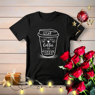 Camiseta É uma diversão simples, mas o café é a vida