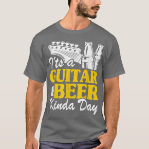Camiseta É uma Piada de amantes de guitarra e cerveja