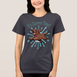 Camiseta É Zoomie Time Chocolate Lab