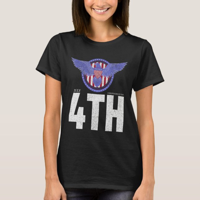 Camiseta Eagle Badge Independence Day with American Happy 4 (Frente)