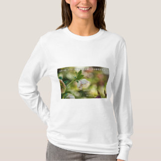 Camiseta Earthlight and Healing Japanese Flowers and Poetry