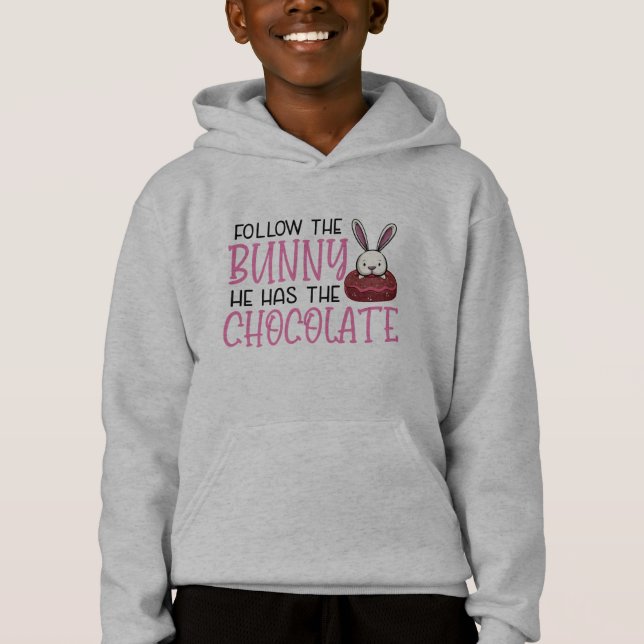 Camiseta Easter Bunny Follow The Bunny He Has The Chocolate (Frente)