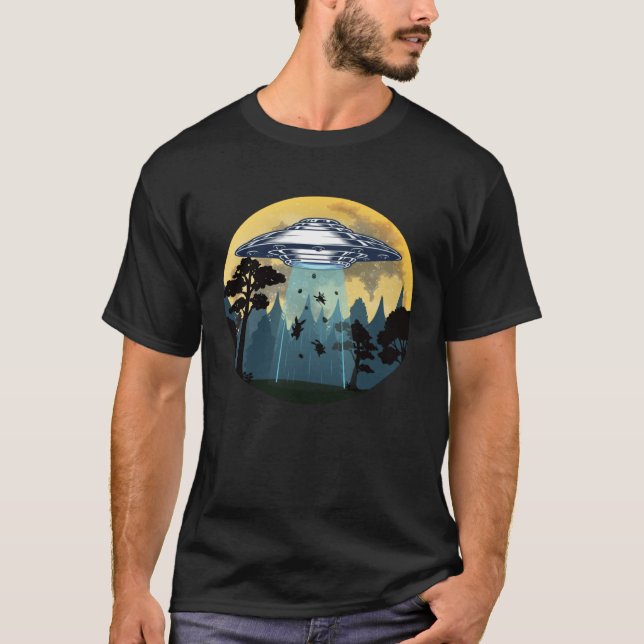 Camiseta Easter Day Bunny Rabbit Easter Eggs Abduction UFO (Frente)