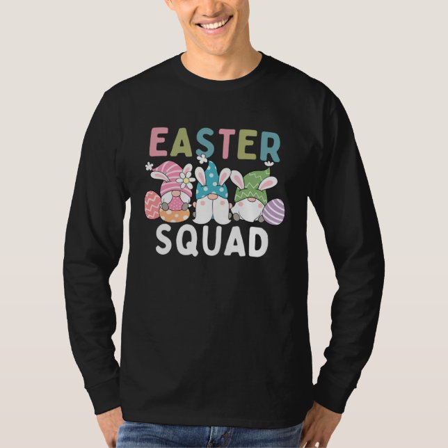 Camiseta Easter Squad Family Matching Easter Day Gnome Egg  (Frente)