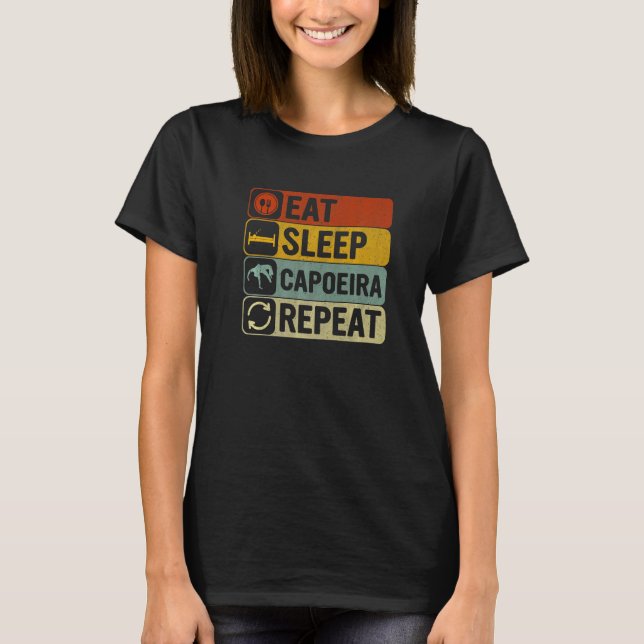 Camiseta Eat Sleep Capoeira Repeat Retro 60s 70s Martial (Frente)