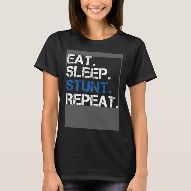 Camiseta Eat Sleep Stunt Repeat Blue Cheerleader Girl Gift  (Frente)