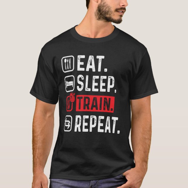 CAMISETA EAT SLEEP TRAIN REPEAT GYM WORKOUT FITNESS MOTIVAT (Frente)