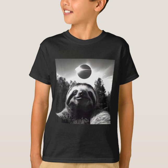 Camiseta Eclipse Solar 2024 Funny Sloth Selfie  (Frente)