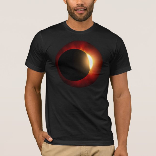 Camiseta Eclipse Total do Sol Astrônomo Anel de Fogo (Frente)