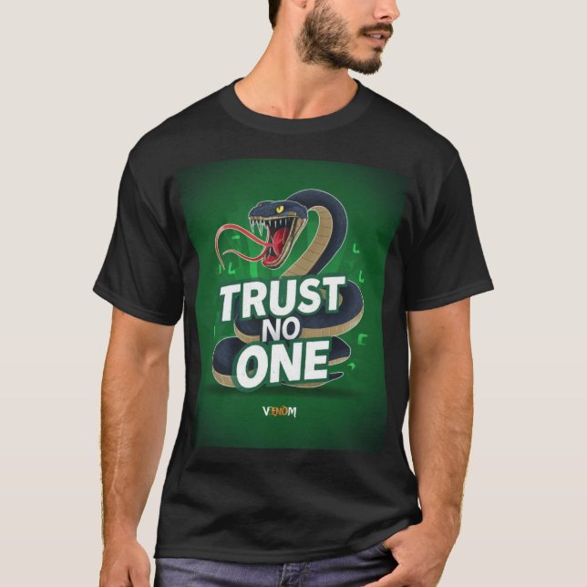 Camiseta Edgy King Cobra Illustration com Trust No (Frente)