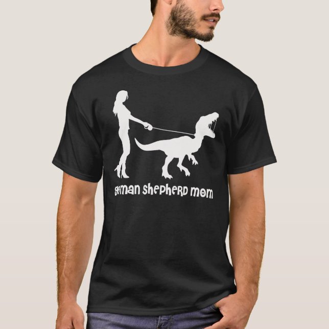 Camiseta Edição do Velociraptor da Mãe do german shepherd  (Frente)