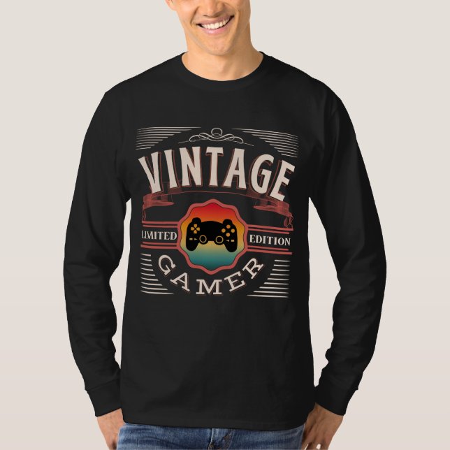 Camiseta Edição Limitada VINTAGE GAMER (Frente)