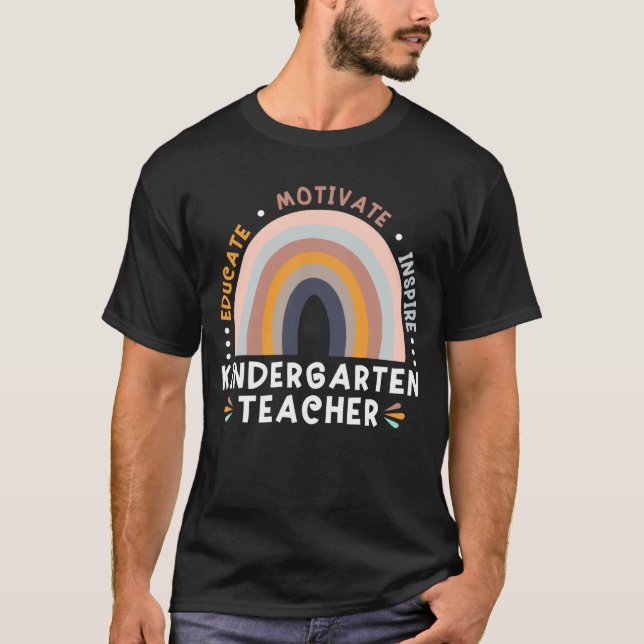 Camiseta Educar Motivação Inspirar Chuva de Professores do  (Frente)