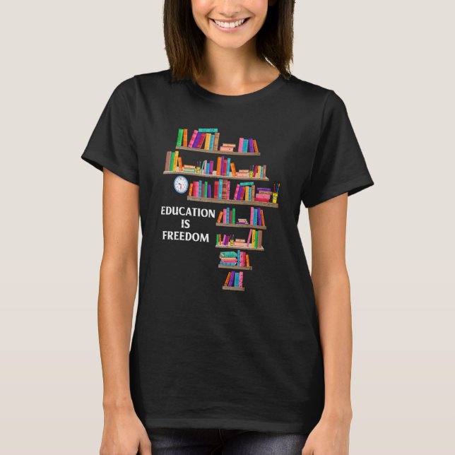 Camiseta Education Is Freedom Funny Book Reader African Bla (Frente)