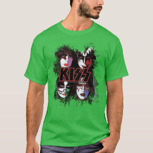 Camiseta efeito de pincel nos rostos de todos os membros da