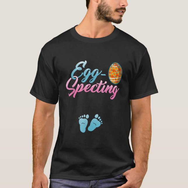 Camiseta Egg Specting Easter Pregnancy Announcement Reveal  (Frente)