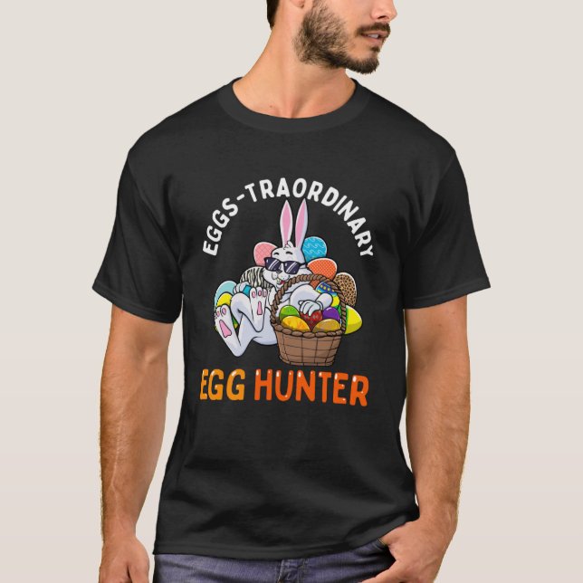 Camiseta Eggspert Egg Hunter Páscoa Garota Coelhinha Ovos (Frente)