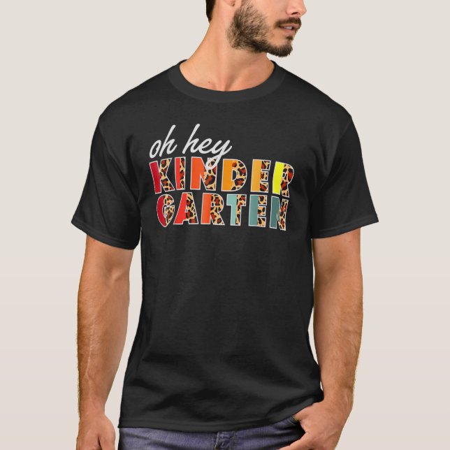 Camiseta Ei, Jardim De Infância Leopard De Volta À Escola P (Frente)