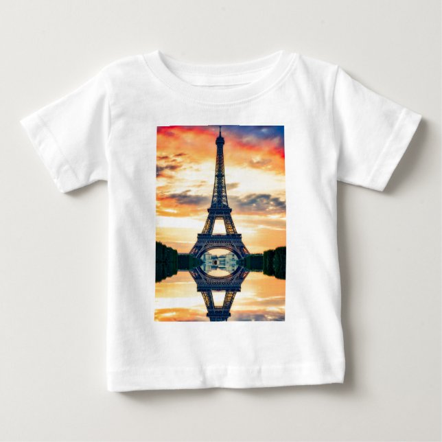 Camiseta Eiffel Tower Paris Evening European Viagem (Frente)