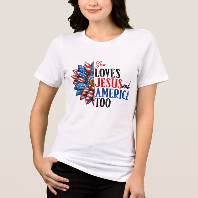 Camiseta Ela ama Jesus e a América também (Frente)