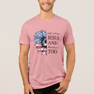 Camiseta Ela Ama Jesus e a América Também 4 de Julho