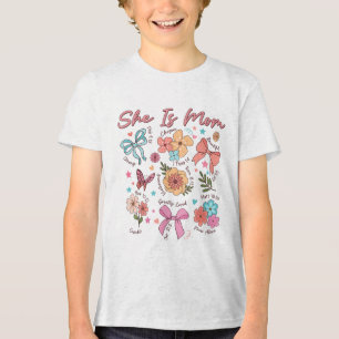Camiseta Ela É A Mãe Coquette Christian Mama Boho Floral Mo