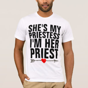CAMISETA ELA É A MINHA PADRÃO, SOU A MELHOR PADRE DELA.