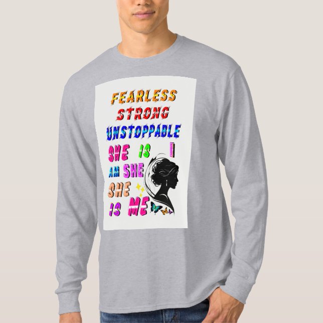 Camiseta Ela É Incessível E Forte (Frente)