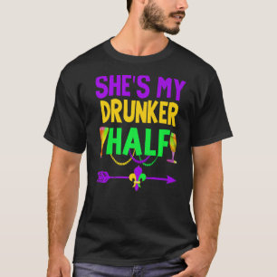 Camiseta Ela É Minha Meia Casal Bêbada Bebendo Corresponden