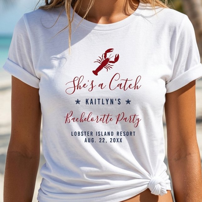 Camiseta Ela É Uma Captura Festa de Solteira Costeira (Criador carregado)