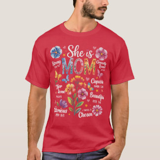 Camiseta Ela é Versículos da Bíblia da Mamãe Cristã Boho Fl