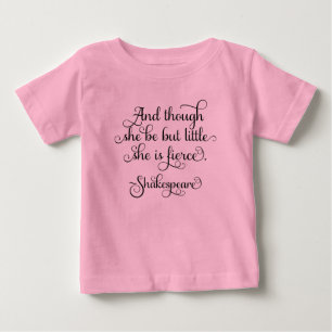 Camiseta Ela pode ser pequena, mas é feroz. Shakespeare