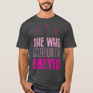 Camiseta Ela Que Deve Ser Obedecida Design Para Feministas5