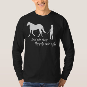 Camiseta Ela Viveu Feliz Sempre Depois De Horseback Andar P