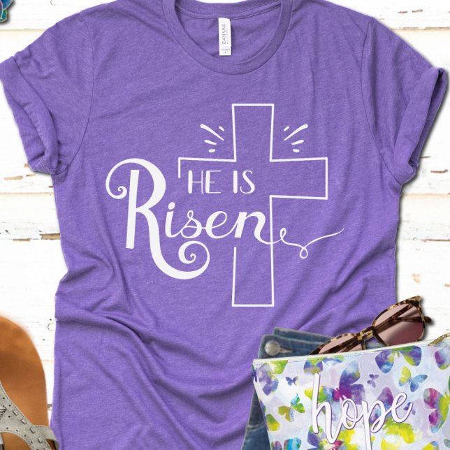 Camiseta Ele é Risen Christian Páscoa Black White Script (Criador carregado)