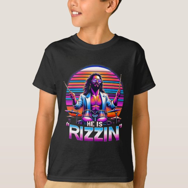Camiseta Ele Está Rizzando Jesus Tem Cristo Engraçado (Frente)